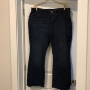 Lee bootcut jeans. Petite